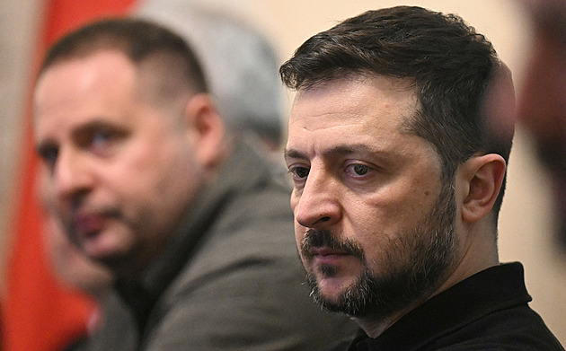 Rusko se nerozhodlo, kdy přestane zabíjet, mír bude složitý, uvedl Zelenskyj