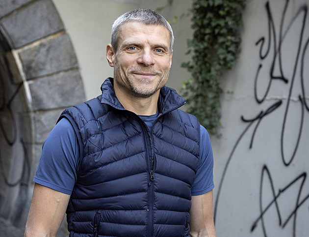 Do své knížky jsem na rovinu napsal, že jsem kretén, hlásí populární lékař Šebek