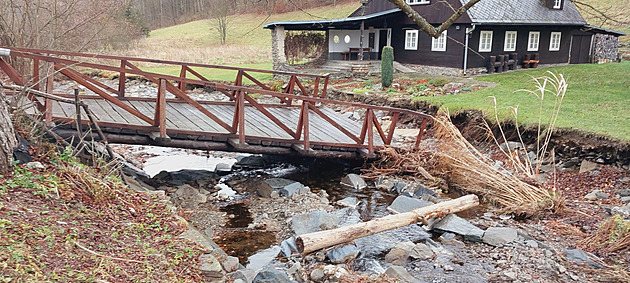 Lesníci na Moravě opravili po povodni koryta potoků, lesní cesty i mostky