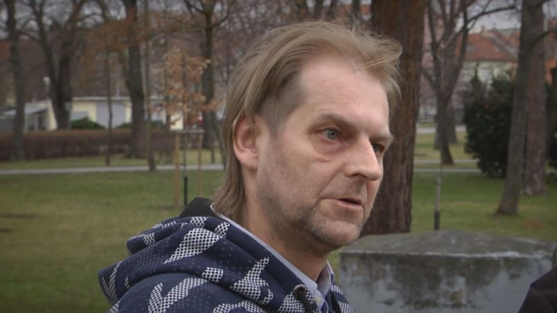 „Prosťáček“ Roman dostal 30 let za sexuální vraždy babičky a tety. Klíčový důkaz budí pochyby