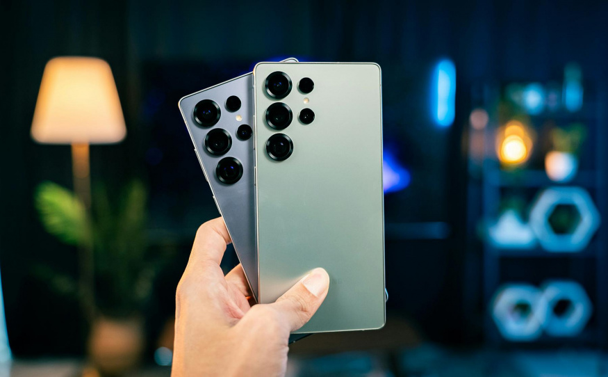 Samsung uvolnil první betu One UI 8.5, stahovat mohou majitelé řady Galaxy S25