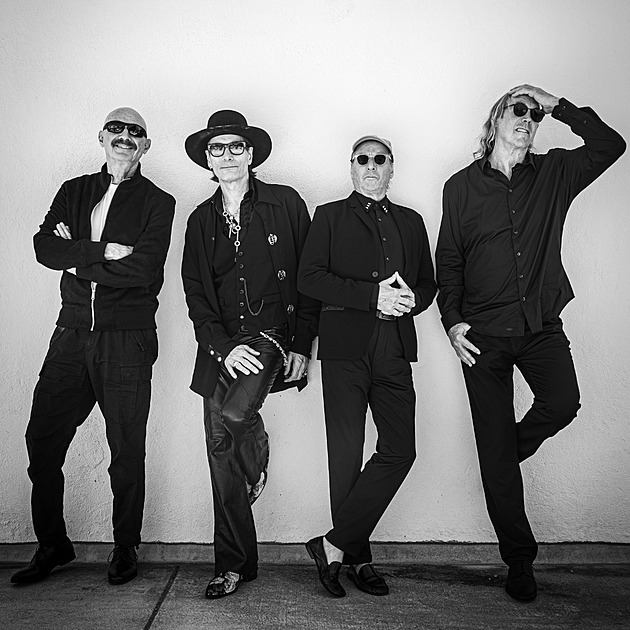 DESKY ROKU: Vzdejme hold King Crimson, zapomeňme na Davida, Mišíka či Marpa