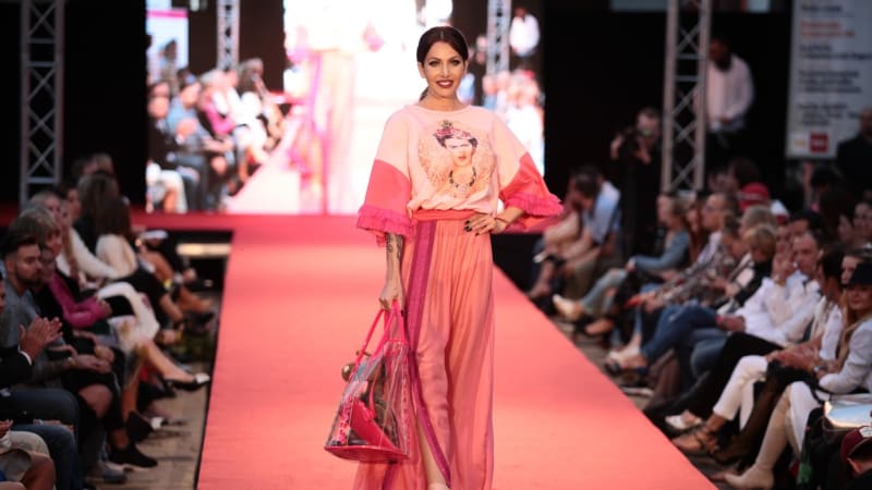 Šok na Slovensku: Zemřela finalistka Miss Universe Fabušová. Selhaly jí orgány, uvedl kamarád