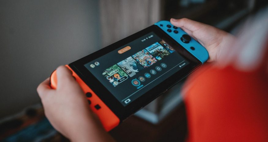 Switch je nejprodávanější konzolí Nintenda, na celkové prvenství chybí jen 5 milionů kusů