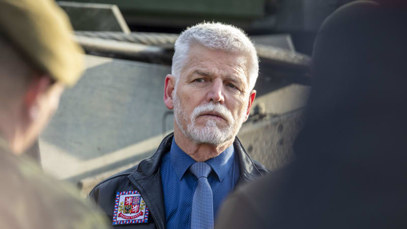 Korupce v muniční iniciativě? Pavel připustil pokusy. Vymezil se proti pštrosí politice