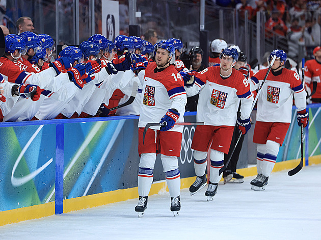 ONLINE: Česko - Dánsko. Několik změn v sestavě, klíčové utkání odchytá Dostál