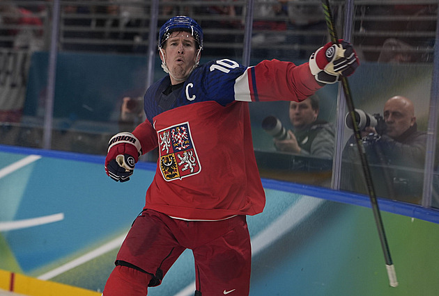 Co zlepšit? Všechno! ví kapitán Červenka. Musíme i méně přemýšlet a rozbalit to