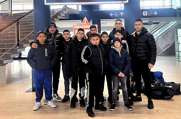 Případ urážek romských fotbalistů od Baníkovců policie odložila, viníky nenašla