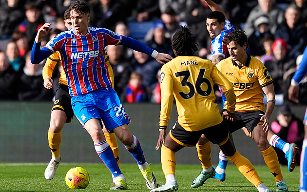 ONLINE: V akci Wolverhampton, Liverpool i Fulham, pak hraje Arsenal na Tottenhamu