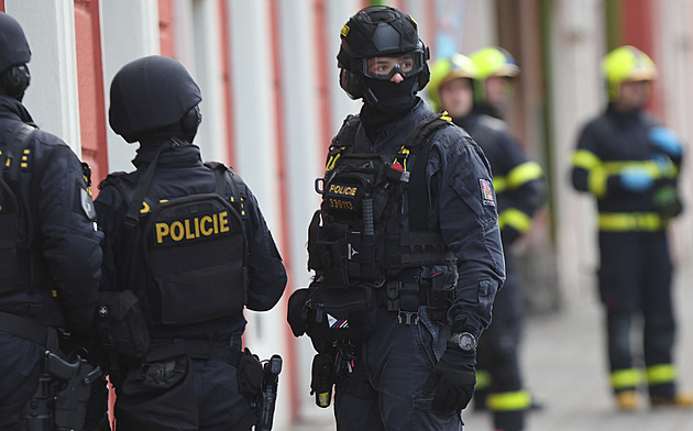 Dvě rány do hlavy. Agresor z Havířova se zastřelil sám, na zbraň nepotřeboval průkaz