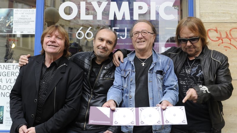 Vdova po Valentovi z Olympicu: Z pohřbu nechceme mít atrakci. Účast jsem klukům nezakázala