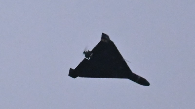 Dron letící z Ruska zasáhl elektrárnu v Estonsku. Explozi hlásí i sousední Lotyšsko