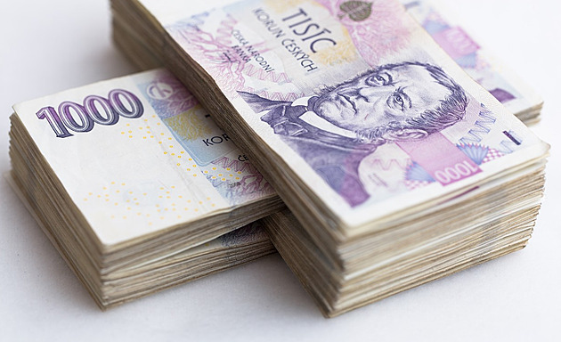 Online reklama v Česku dál sílí, loni investice přesáhly rekordních 70 miliard