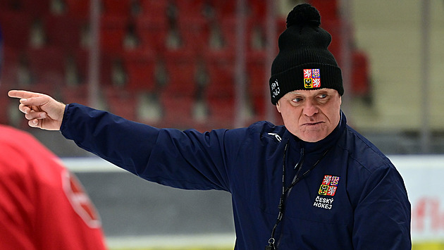 Hokejovou reprezentaci na kempu před MS posílí Kubalík a Tomášek