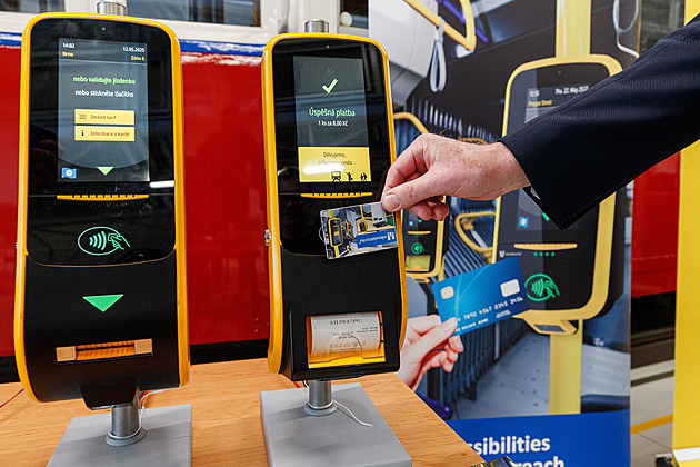 V olomoucké MHD začne zkušební provoz placení kartou. Jízdné zatím nezdraží