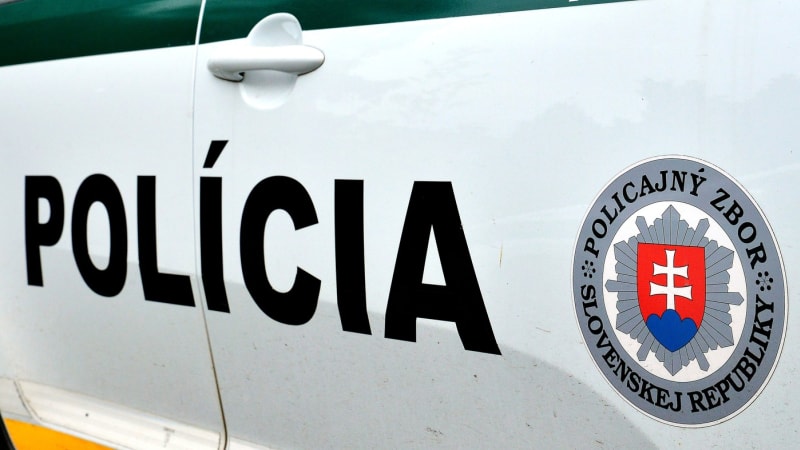 Muž chtěl kyselinou zaútočit na dvě ženy. V akci „Leptač“ mu v tom zabránila slovenská policie