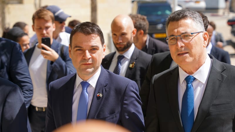Praha otevírá Izraelcům dveře do Evropy. V Česku mohou stavět továrny, ve vzduchu visí hrozba