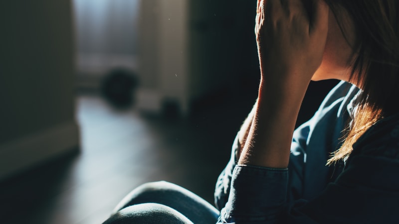 Úzkosti kvůli tankování či telefonování? Generace Z je obětí pandemie, shodly se expertky